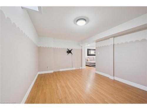 3 Alona Avenue, Cambridge, ON - Indoor Photo Showing Other Room
