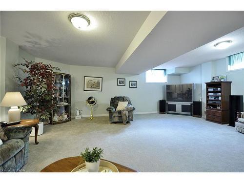 80 Hawkins Drive, Cambridge, ON - Indoor