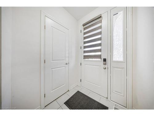 18 Talence Drive, Hamilton, ON - Indoor Photo Showing Other Room