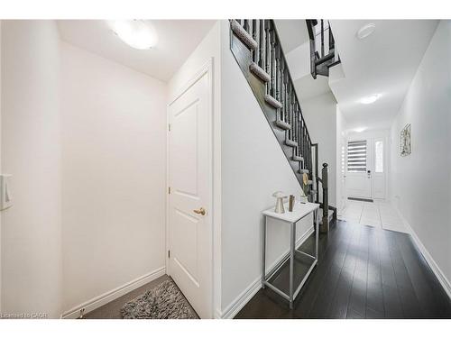 18 Talence Drive, Hamilton, ON - Indoor Photo Showing Other Room