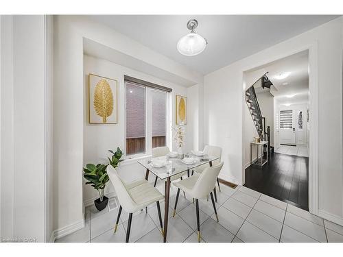 18 Talence Drive, Hamilton, ON - Indoor Photo Showing Dining Room