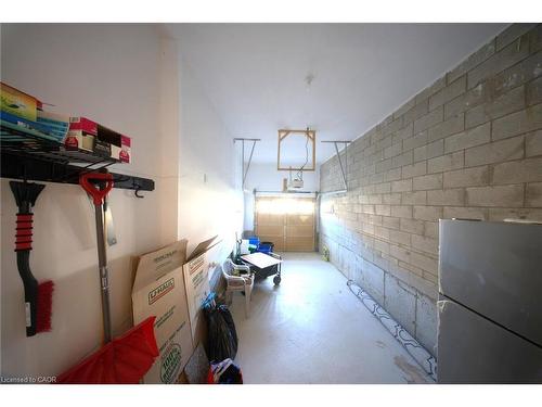 18 Talence Drive, Hamilton, ON - Indoor