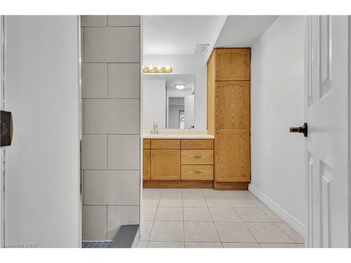 Basement-18 Wallace Drive, Cambridge, ON - Indoor