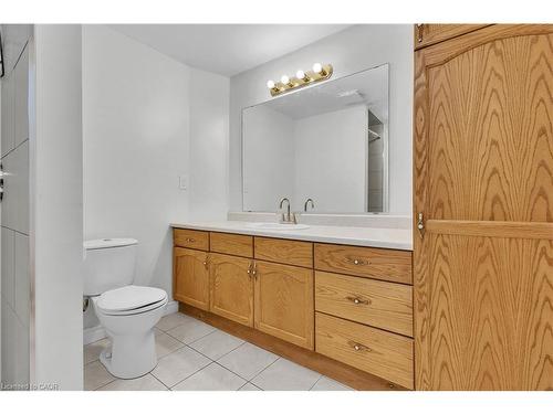 Basement-18 Wallace Drive, Cambridge, ON - Indoor Photo Showing Bathroom