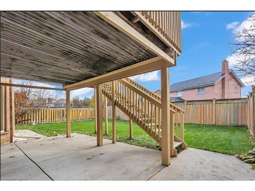 Basement-18 Wallace Drive, Cambridge, ON - Outdoor