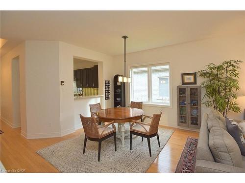 35 Riding Park Place, Dundas, ON - Indoor