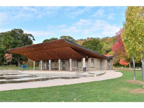 35 Riding Park Place, Dundas, ON - Outdoor With Deck Patio Veranda