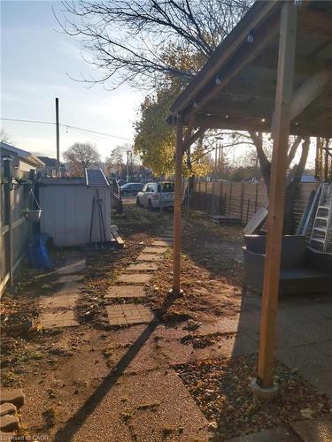 82 Cambridge Avenue, Hamilton, ON - Outdoor