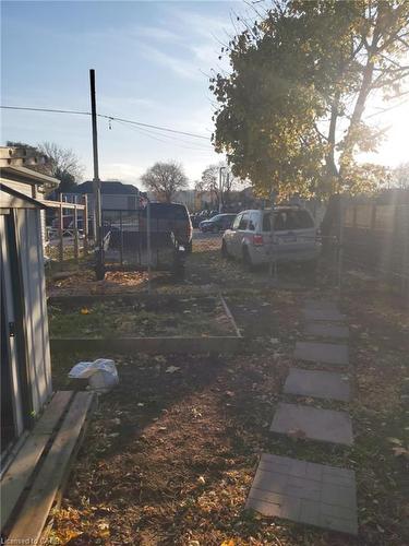 82 Cambridge Avenue, Hamilton, ON - Outdoor