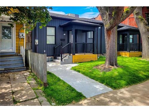 51 West Avenue N Hamilton, ON L8L 5C1