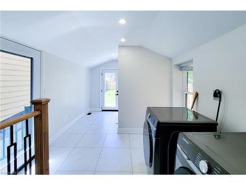 51 West Avenue N, Hamilton, ON - Indoor Photo Showing Laundry Room