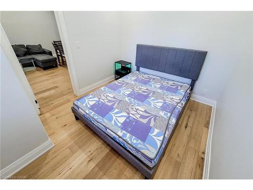 51 West Avenue N, Hamilton, ON - Indoor Photo Showing Bedroom