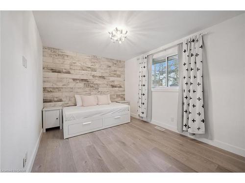 548 Box Grove Place, Waterloo, ON - Indoor