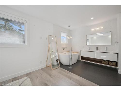 548 Box Grove Place, Waterloo, ON - Indoor