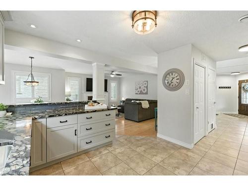 120 Spencer Drive, Elora, ON - Indoor