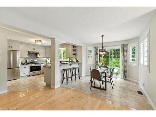 120 Spencer Drive, Elora, ON - Indoor