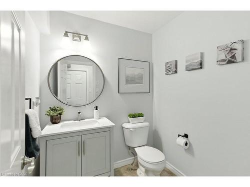 120 Spencer Drive, Elora, ON - Indoor Photo Showing Bathroom