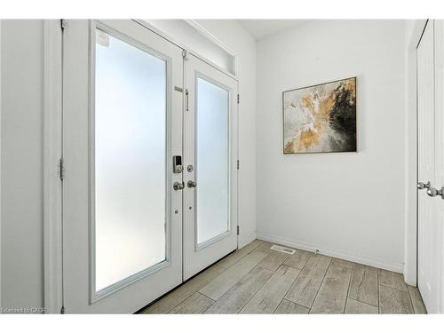 409 Freure Drive, Cambridge, ON - Indoor Photo Showing Other Room