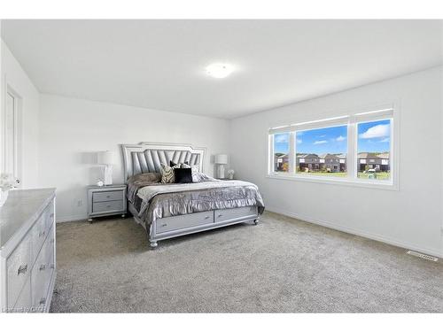 409 Freure Drive, Cambridge, ON - Indoor Photo Showing Bedroom