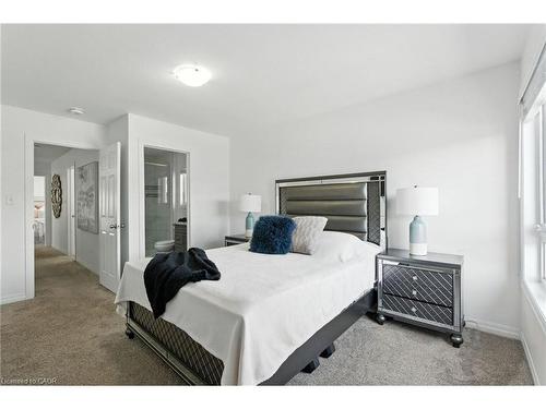 409 Freure Drive, Cambridge, ON - Indoor Photo Showing Bedroom