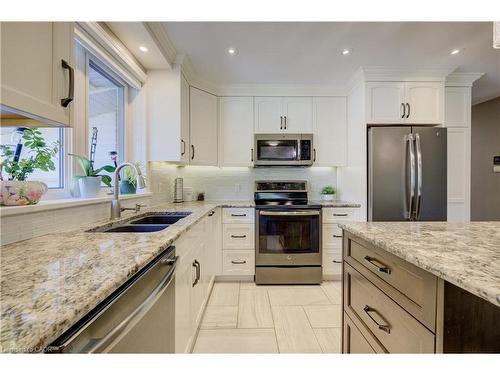 127 Jansen Avenue, Kitchener, ON - Indoor Photo Showing Kitchen With Stainless Steel Kitchen With Double Sink With Upgraded Kitchen