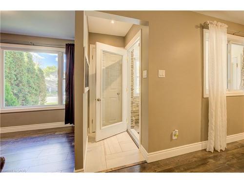 127 Jansen Avenue, Kitchener, ON - Indoor Photo Showing Other Room