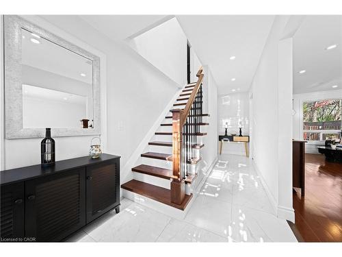 46 Novoco Drive, Hamilton, ON - Indoor Photo Showing Other Room