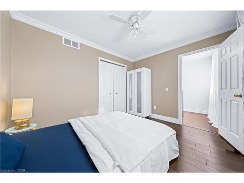 46 Novoco Drive, Hamilton, ON - Indoor Photo Showing Bedroom