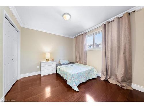 46 Novoco Drive, Hamilton, ON - Indoor Photo Showing Bedroom