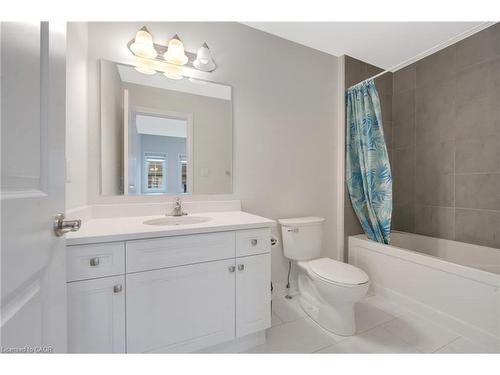 110 Ian Ormston Drive, Kitchener, ON - Indoor Photo Showing Bathroom