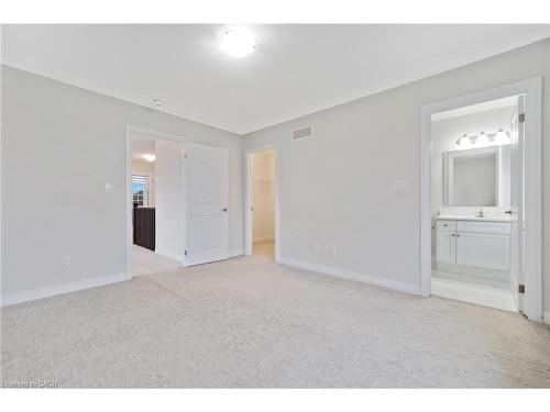 110 Ian Ormston Drive, Kitchener, ON - Indoor