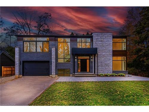 135 Secord Lane  Burlington, ON L7L 2H6