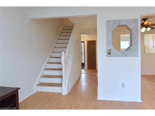 30A-1564 Garth Street, Hamilton, ON - Indoor Photo Showing Other Room