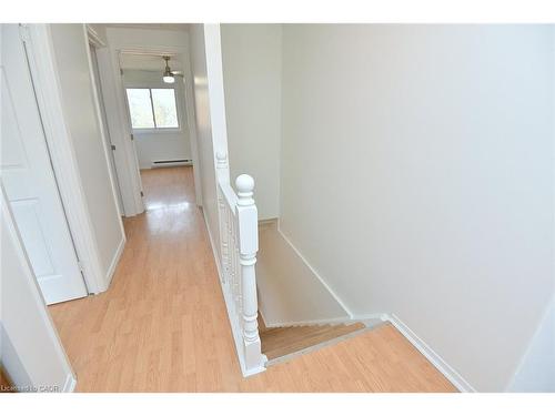 30A-1564 Garth Street, Hamilton, ON - Indoor Photo Showing Other Room