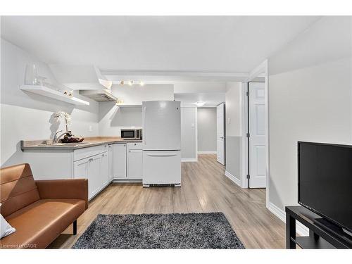 70 Cannes Street, Kitchener, ON - Indoor