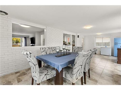 36 Angela Crescent, Cambridge, ON - Indoor Photo Showing Dining Room