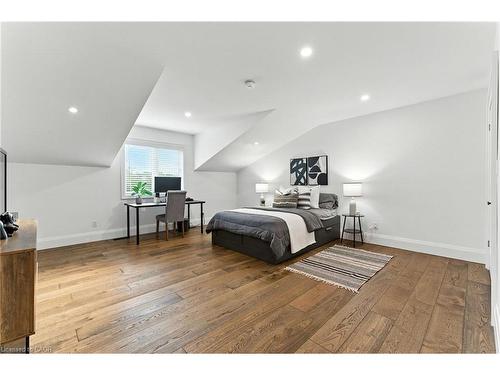 7381 Sideroad 4, Centre Wellington, ON - Indoor Photo Showing Other Room