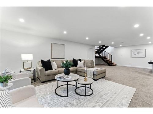 7381 Sideroad 4, Centre Wellington, ON - Indoor Photo Showing Other Room