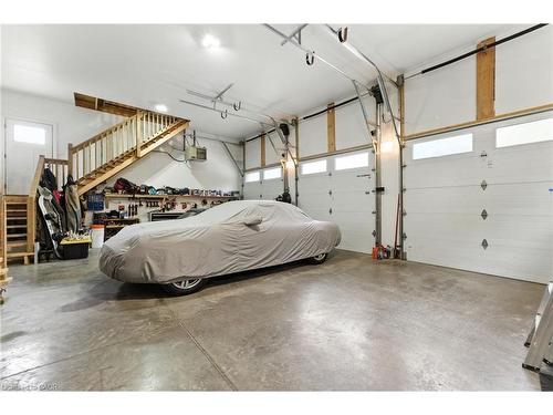 7381 Sideroad 4, Centre Wellington, ON - Indoor Photo Showing Garage