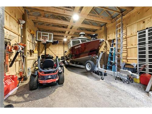 7381 Sideroad 4, Centre Wellington, ON - Indoor Photo Showing Garage