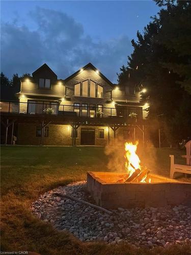 7381 Sideroad 4, Centre Wellington, ON - Outdoor With Deck Patio Veranda