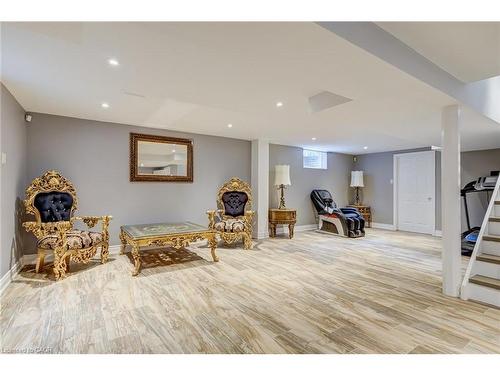 28 Stonegate Drive, Hamilton, ON - Indoor