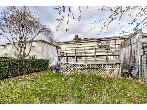 1324 Consort Crescent, Burlington, ON - Outdoor