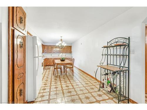 75 President Drive, Stoney Creek, ON - Indoor Photo Showing Other Room