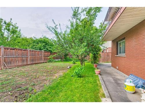 75 President Drive, Stoney Creek, ON - Outdoor