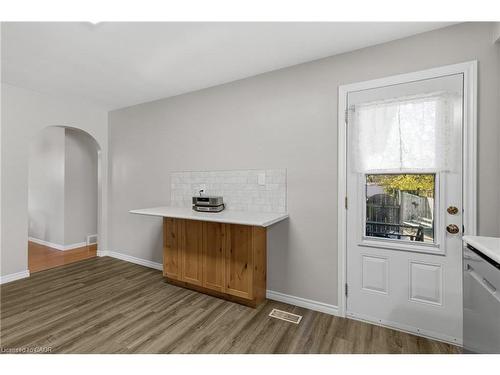 68 Hixon Road, Hamilton, ON - Indoor Photo Showing Other Room