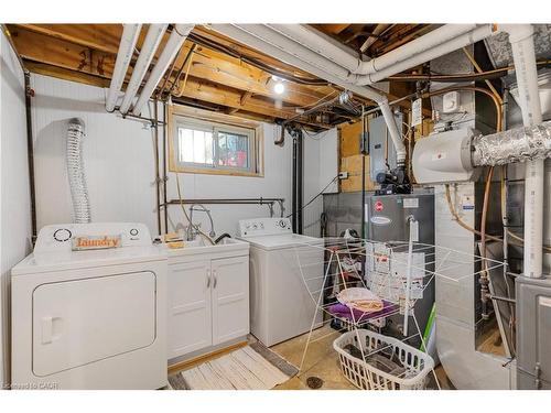 68 Hixon Road, Hamilton, ON - Indoor Photo Showing Laundry Room