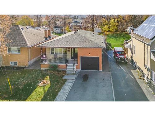 68 Hixon Road, Hamilton, ON - Outdoor