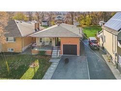 68 Hixon Road  Hamilton, ON L8K 2B7