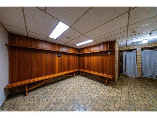 512-3 Lisa Street, Brampton, ON - Indoor